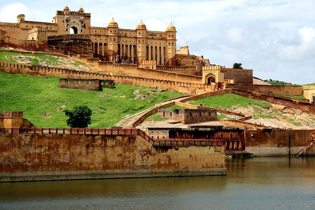 A cidade de Amber e o seu Forte